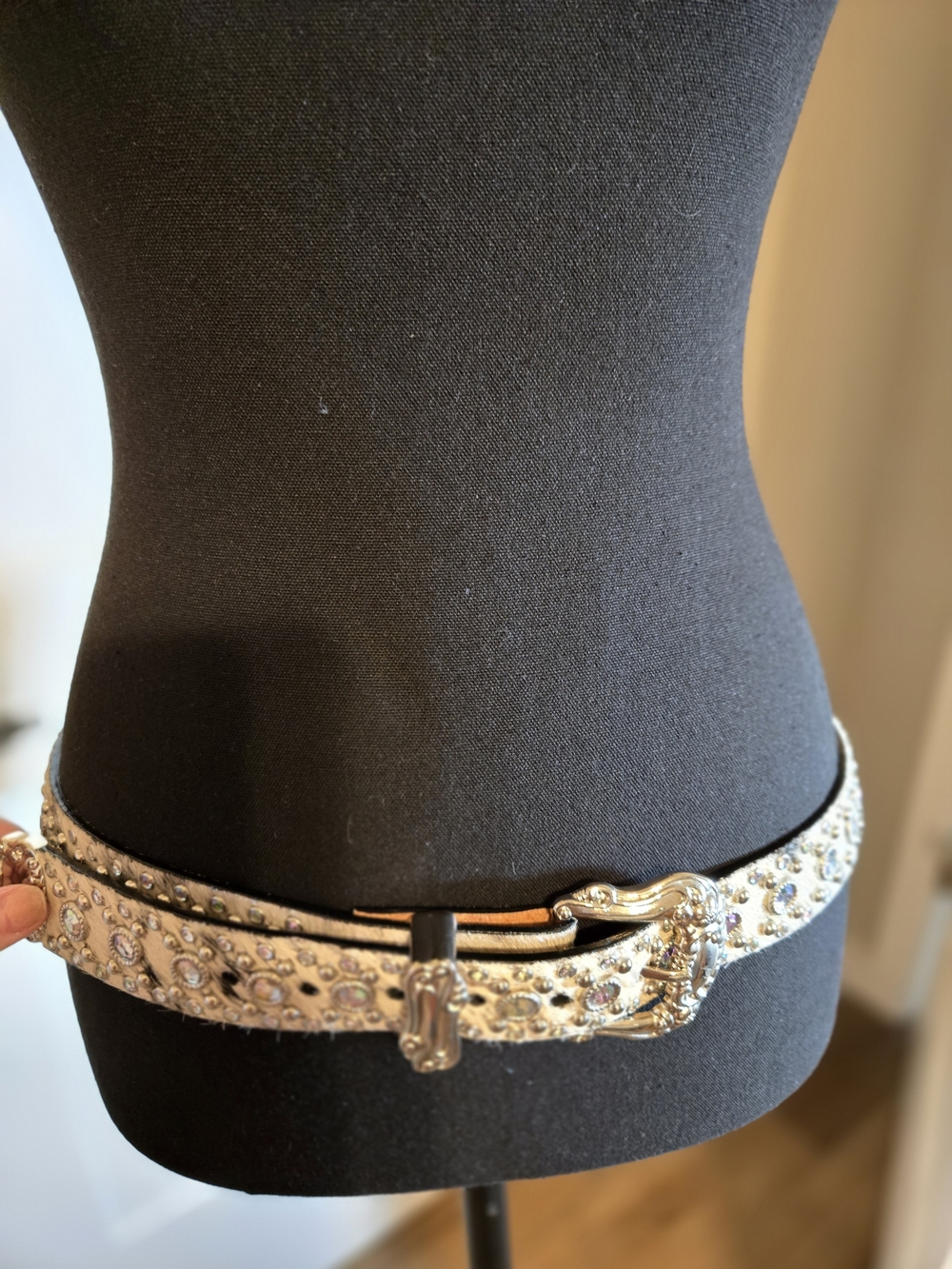 SSM White Cowhide Hair-On-Hide Rhinestone Western Belt Size 36